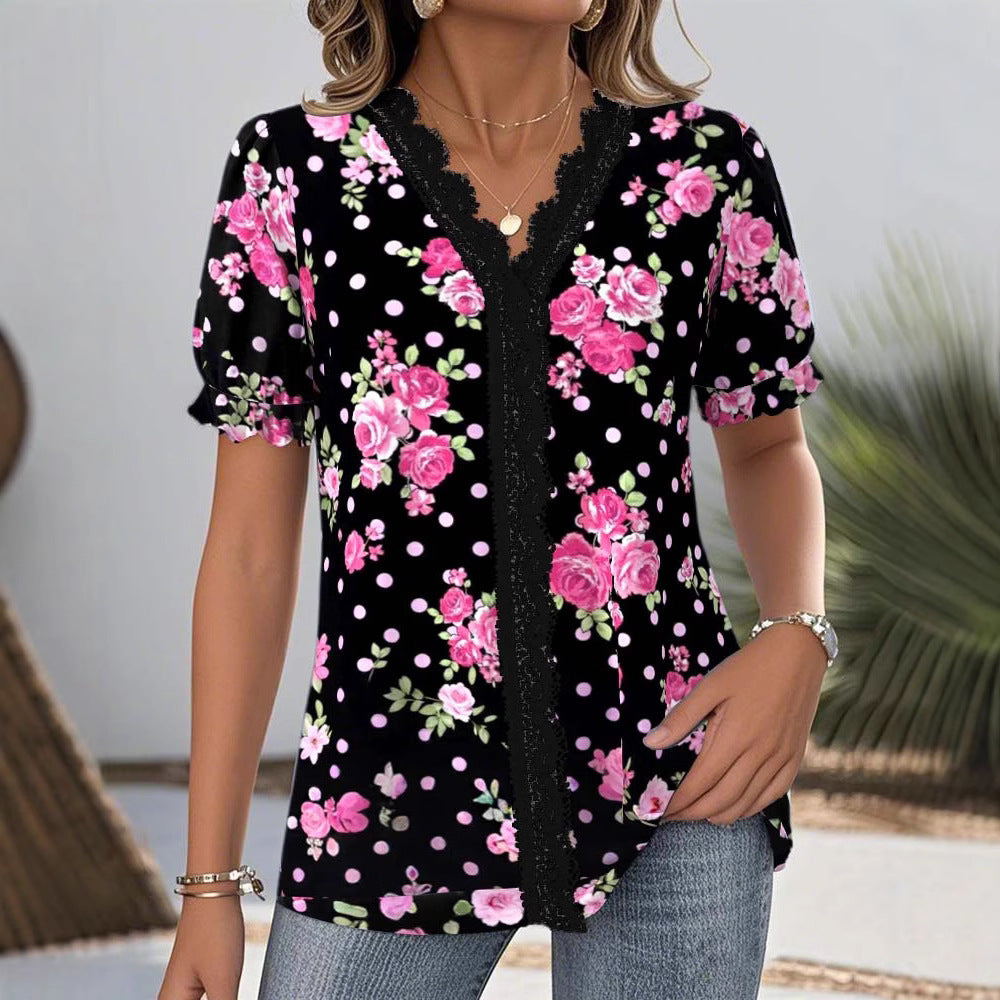 Damebluse med blomsterdesign og raffineret spidsdetalje Stilla