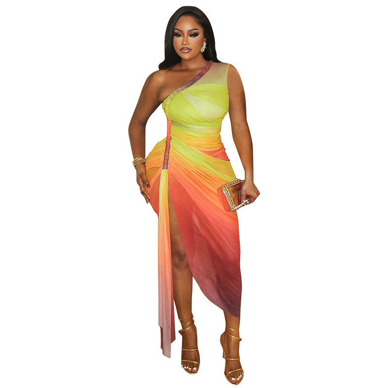 Dame Raffineret Maxi-Kjole med asymmetrisk snit og farvegradient Stilla