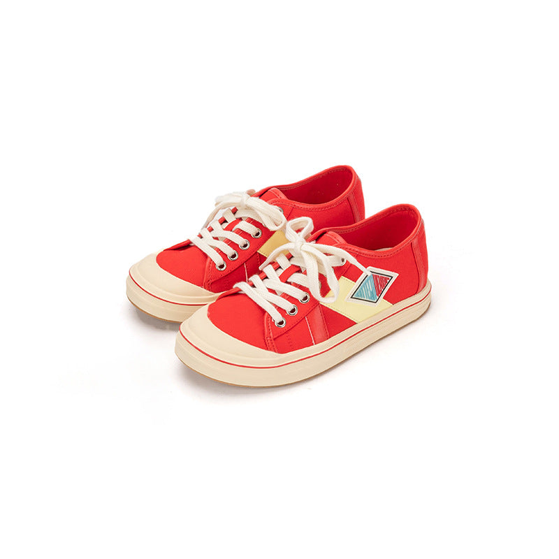 Dame Sneakers i afslappet retro-stil med unikt design og behagelig sål Stilla
