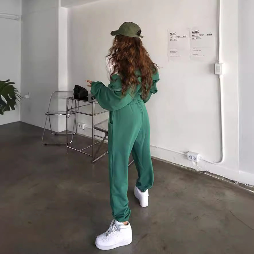 Kvinders afslappede sæt med cropped hoodie og joggerbukser Stilla