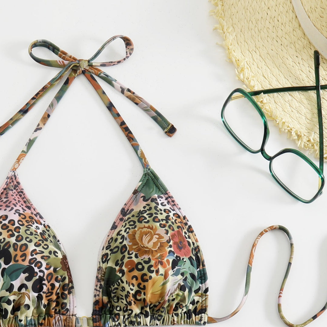 Dame triangle bikini med floral og animalistisk design Skovae