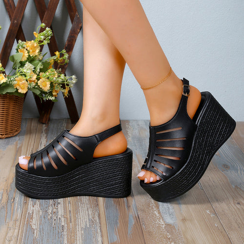 Dame Wedge-sandaler med luftig snit og komfortabel plateau Stilla