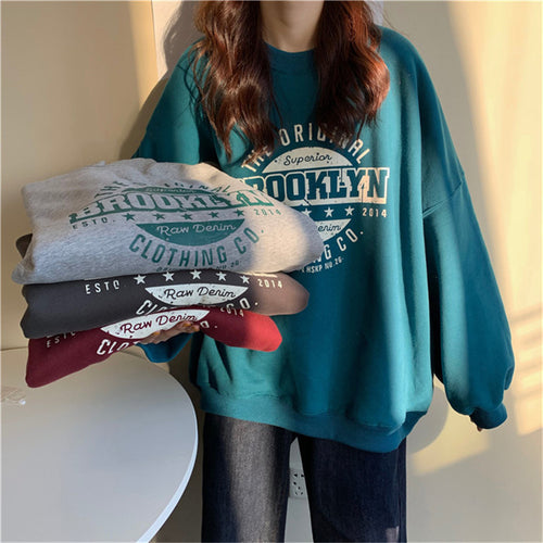 Femme Relaxed Graphic Sweatshirt Stilla