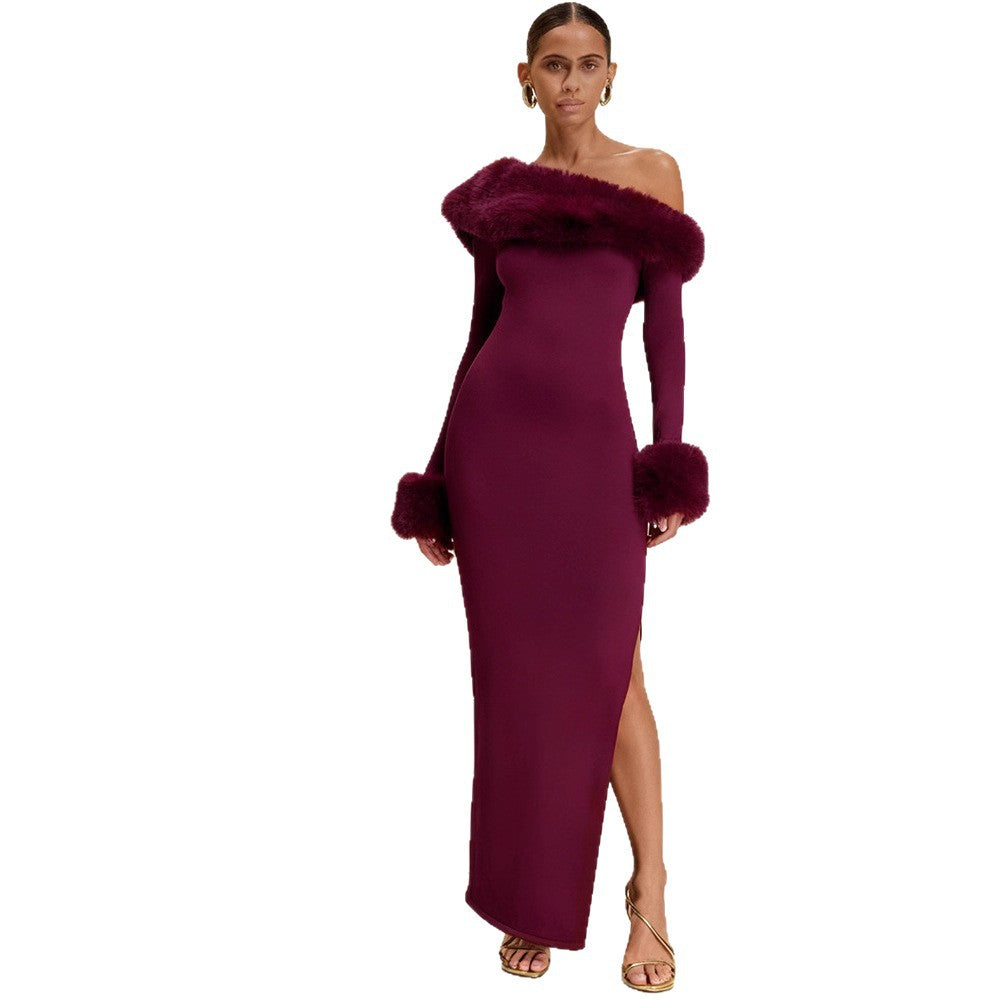 Kvindernes langærmede maxi kjole med off-shoulder look og elegante pels detaljer