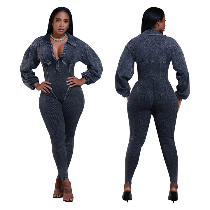 Dame figursyet jumpsuit med elegant krave og longsleeve Stilla