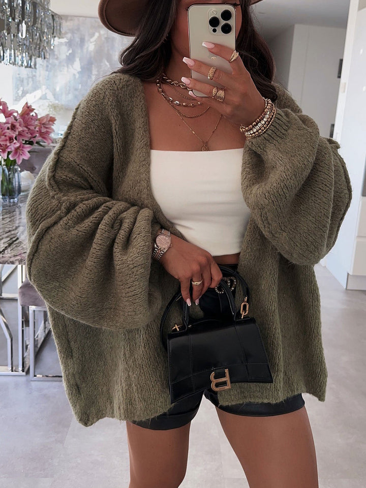 Dame cardigan med oversized snit og voluminøse ærmer Stilla