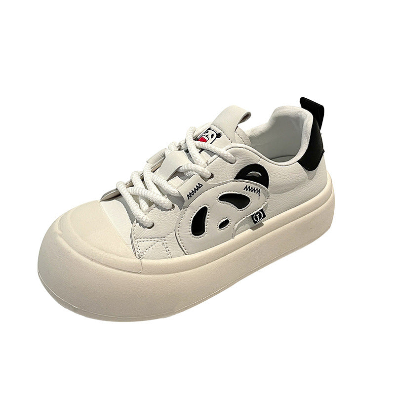 Dame sneakers med moderne design og innovativ sålekonstruktion Stilla
