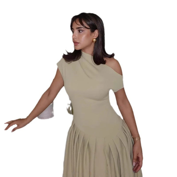 Dame elegant maxikjole med asymmetrisk one-shoulder-design og svingende skørt Skovae