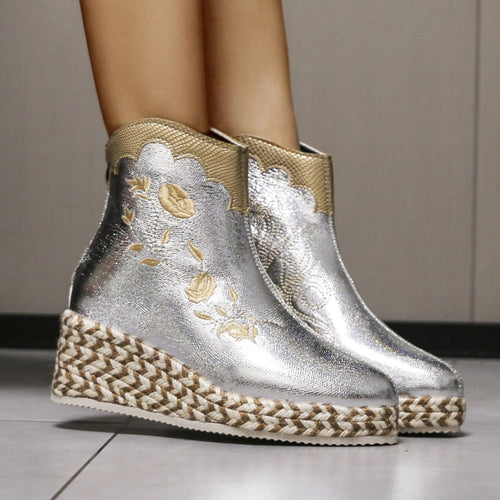 Dame fashionable wedged shoes med dekorative broderier Stilla