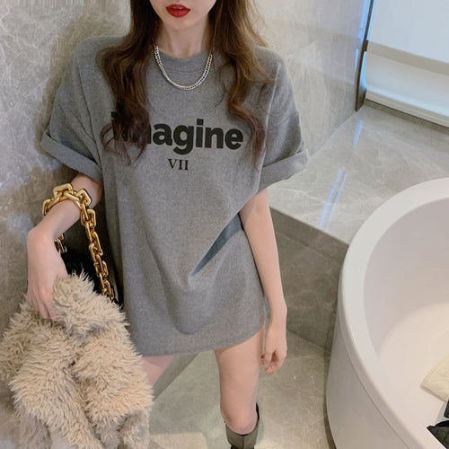 Kvinders komfortable oversized T-shirt med kreativt print og afslappet snit