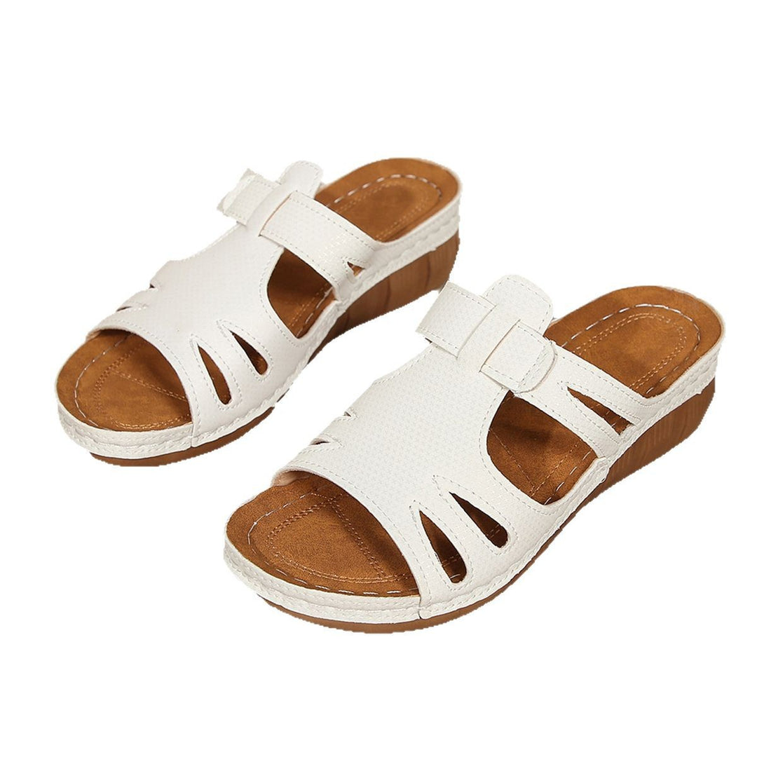 Dame Wedge-Pantoletten med elegant snit og ergonomisk fodseng Stilla
