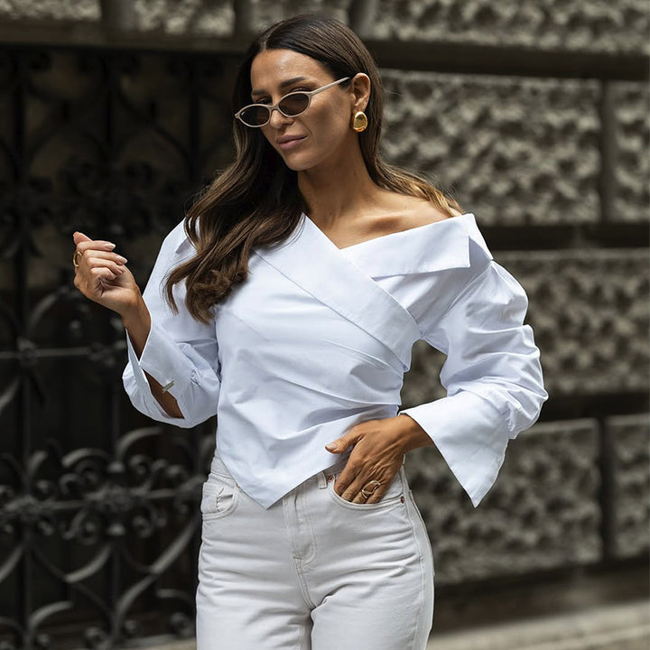 Dame smart asymmetrisk bluse med dekorativt indpakket design og puffærmer Stilla