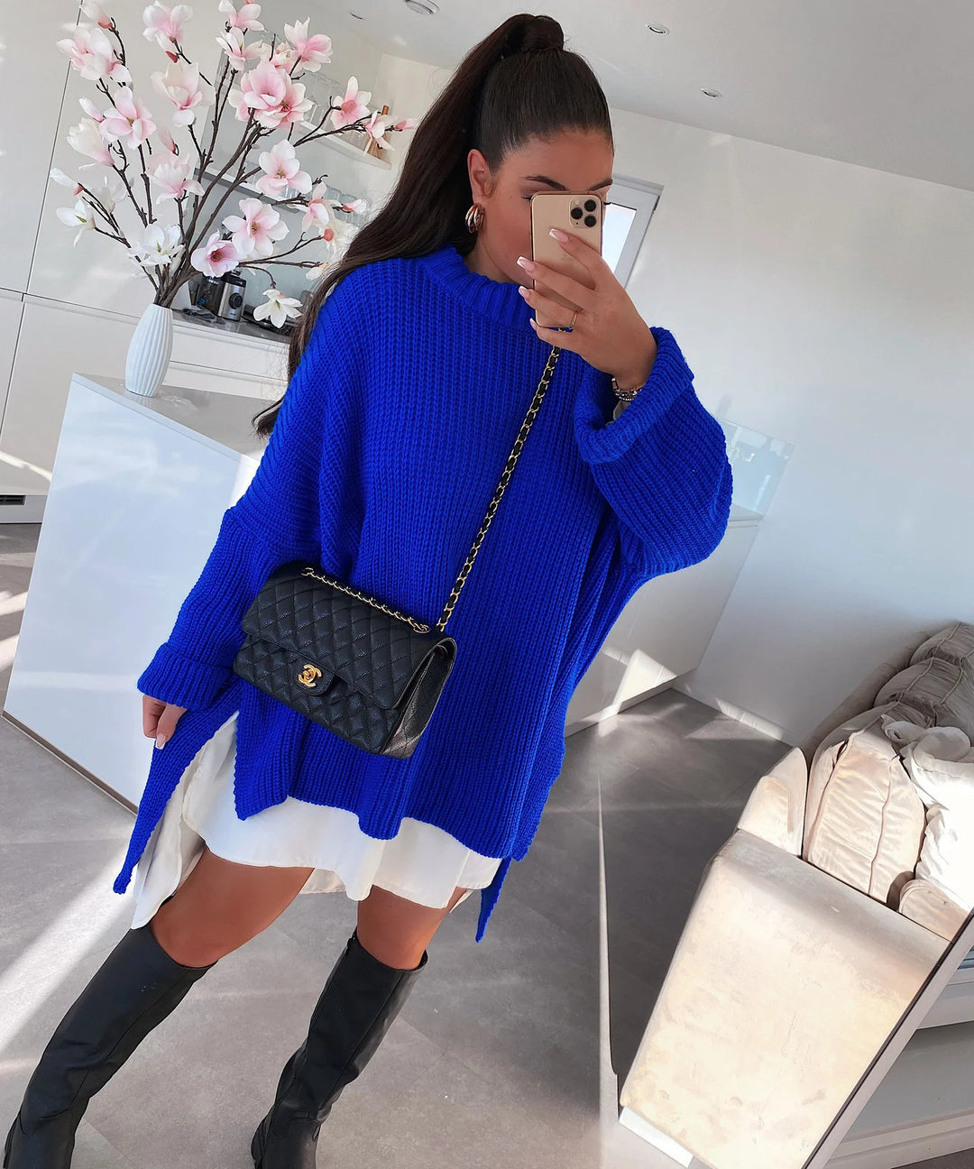 Kvindernes oversized strikket pullover med afslappet snit og bredeskårne ærmer Stilla