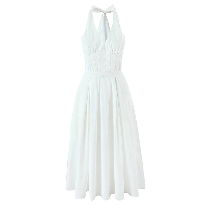 Dame elegant halterneckkjole med svajende skirt og taljebånd Stilla
