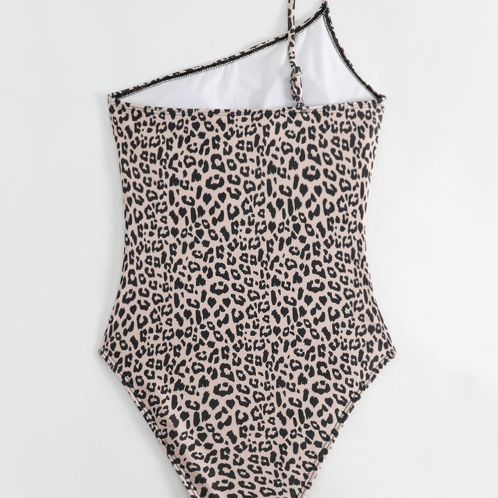 Damer One-Shoulder Badetøj med stilfuld dyreprint og feminine ruches Skovae