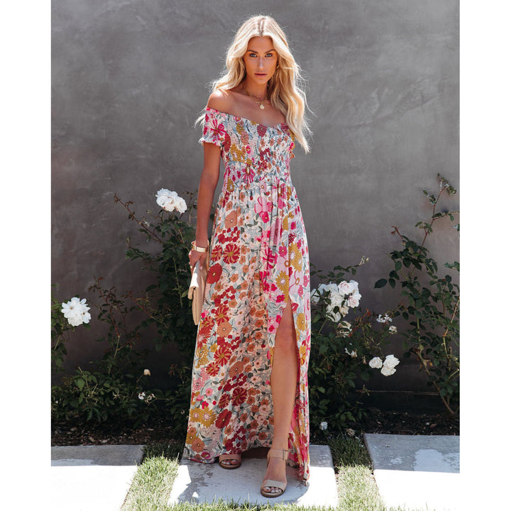 Dame maxikjole med off-shoulder design og blomstermønster Stiila