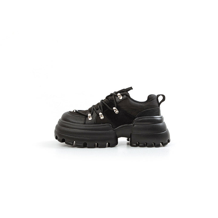 Damer Chunky Sneakers med robust profil og fashionable accenter Stilla