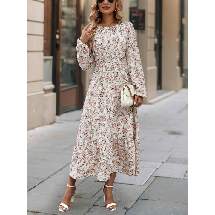 Dame Maxi-kjole med elegante flæsedetaljer og floral design Stilla