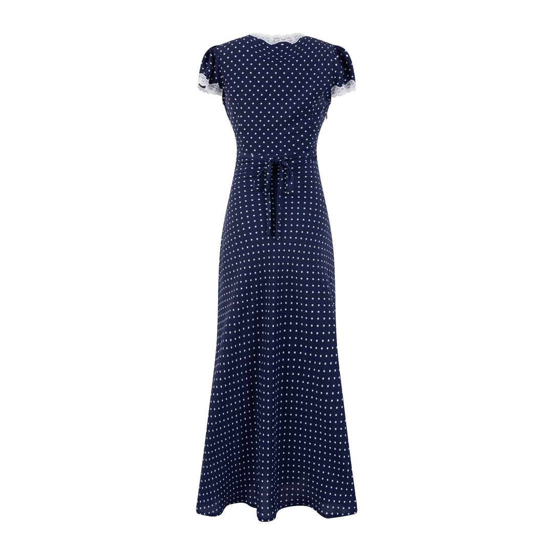 Dame Maxikjole med elegant spidsbort og legende polka-dot mønster Stilla