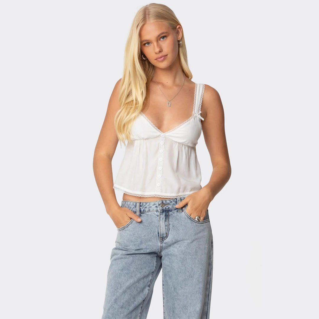 Dame Crop-top i fin bomuld med dekorative knapdetaljer Skovae