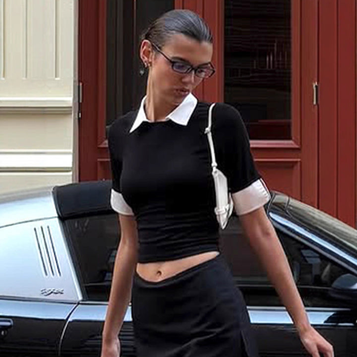 Damen cropped T-Shirt mit elegantem Kragen und Halblangen Ärmeln Skovae