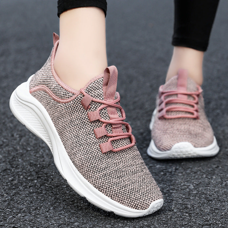 Dame Sporty Sneakers med åndbart overmateriale og fleksibelt såleprofil Stilla