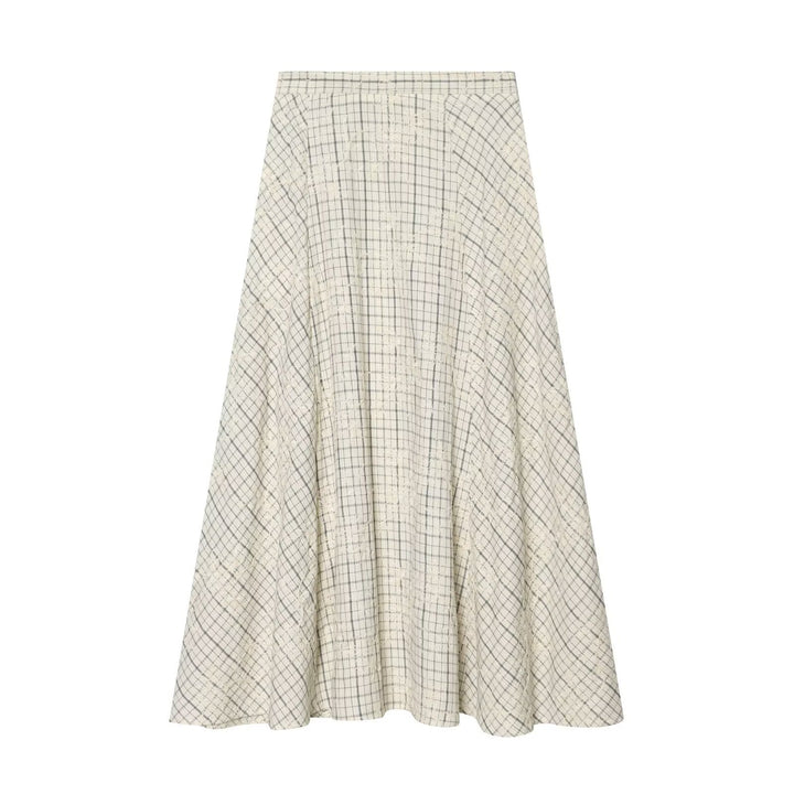 Dame maxiskørt med elegant ternet mønster og flydende snit Skovae