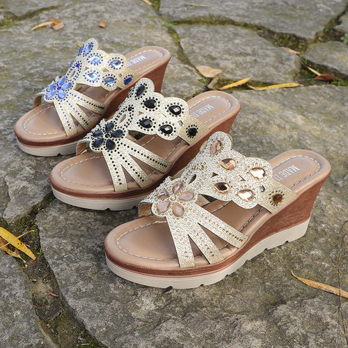 Dame Wedge-Pantoletten med elegant blomsterdesign og skridsikker sål Stilla
