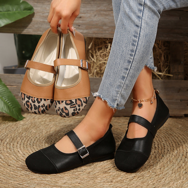 Dame Ballerina-sko med elegant leopardprint og justerbar rem Stilla