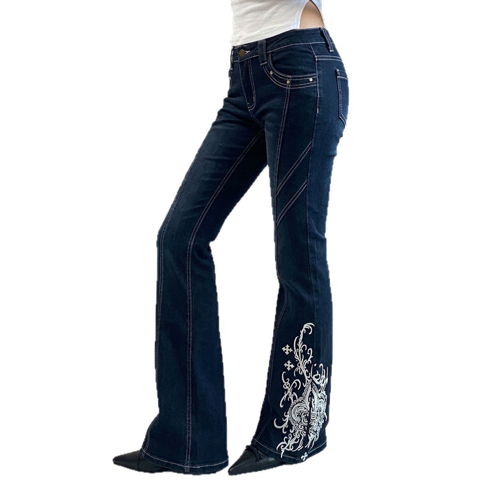 Dame Bootcut-jeans med kunstneriske broderidetaljer Skovae