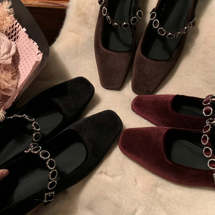 Dame Elegante Firkantede Tå Mary Jane Flats med Dekorative Ædelstensremme Stilla