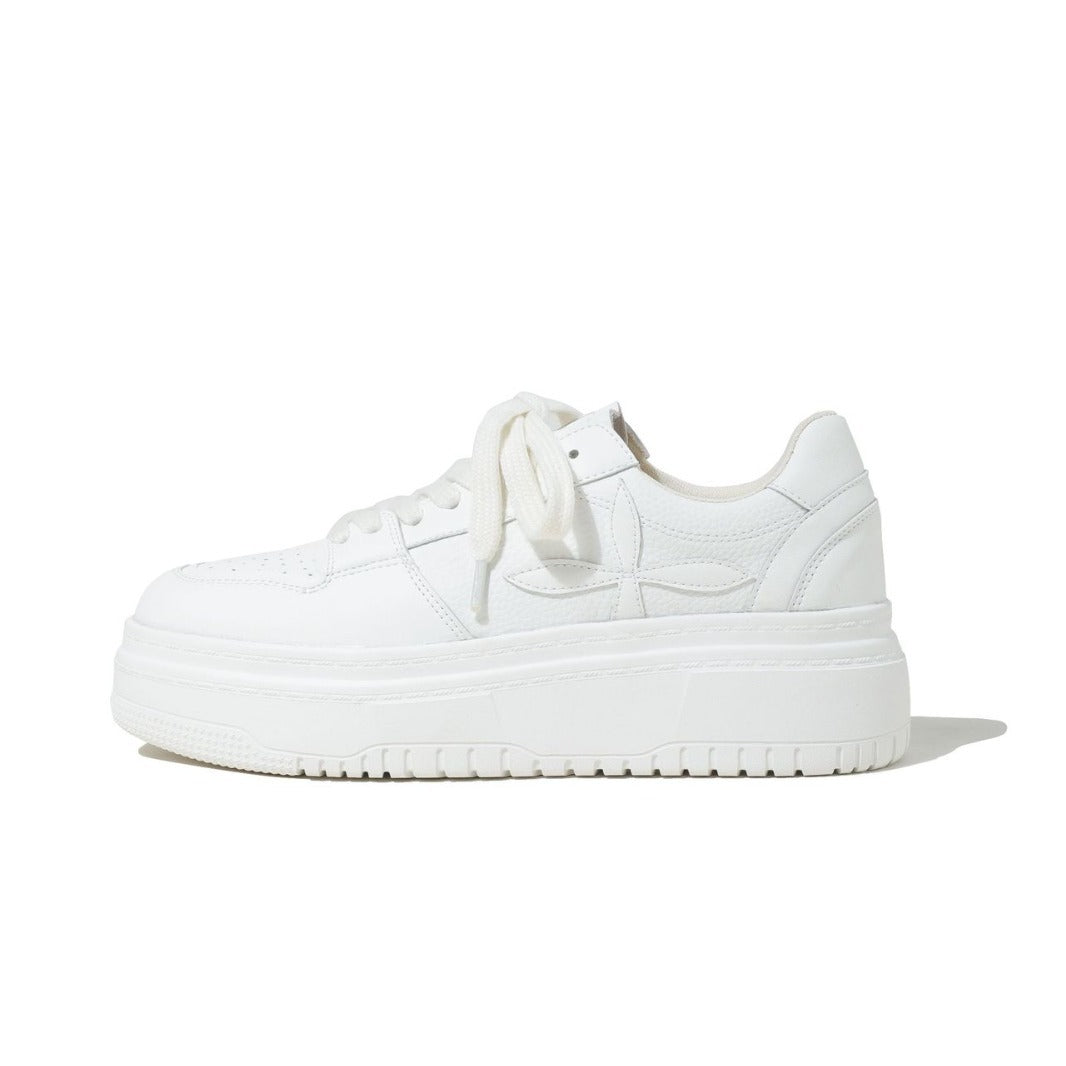 Dame mode sneakers med forhøjet såleprofil og moderne design Stilla