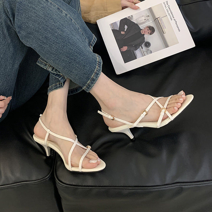 Damer elegante Sling-sandaler med delikate stropper og justerbar lukning Stilla