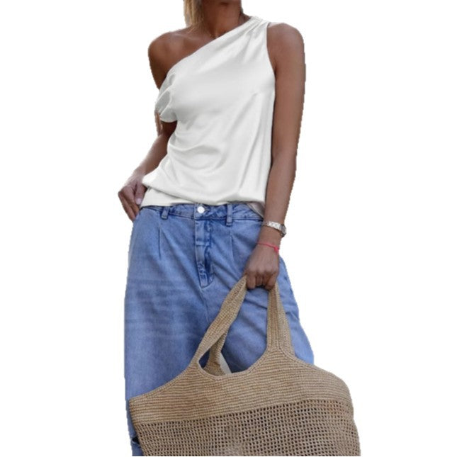Dame asymmetrisk top med elegant crop-snit Stilla