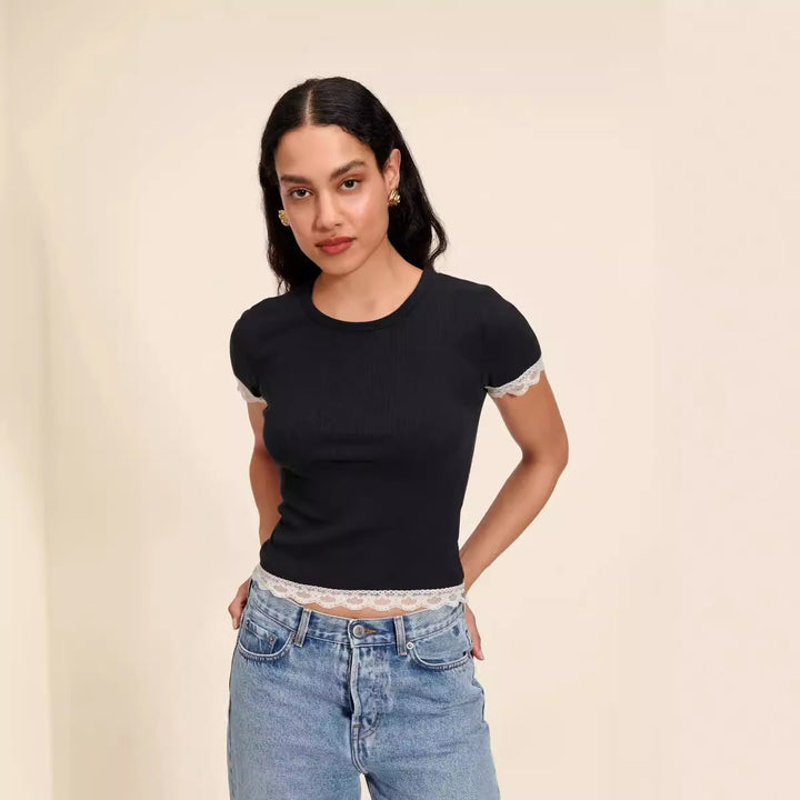 Dame Crop-Top med elegante spidsedele og moderne snit Stilla