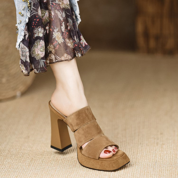 Femme Chunky Open-Toe Heeled Mules med stilfulde brede stropper Stilla
