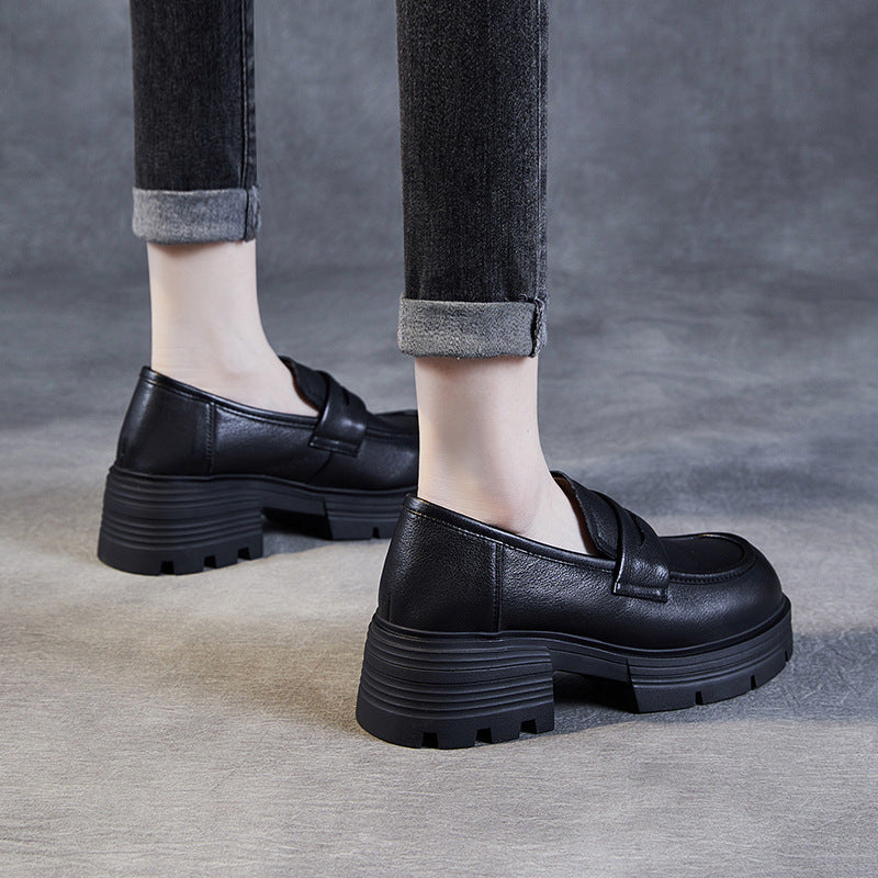 Dame Chunky Lug-sål Loafers med dekorativ rem Stilla