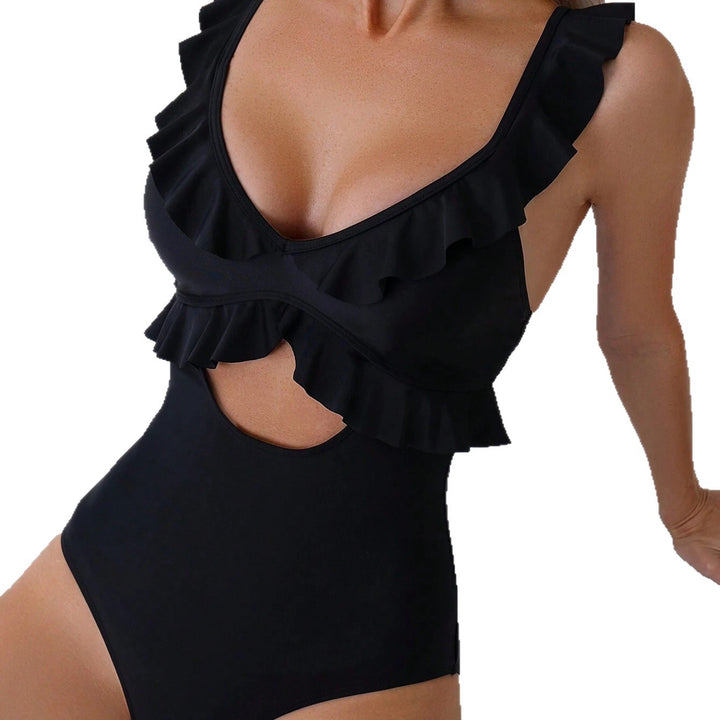 Dame one-piece badedragt med feminint flæse design Skovae
