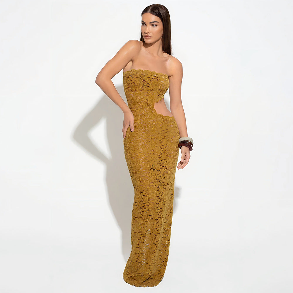 Dame Elegant blond kjole med cut-out-detaljer Skovae