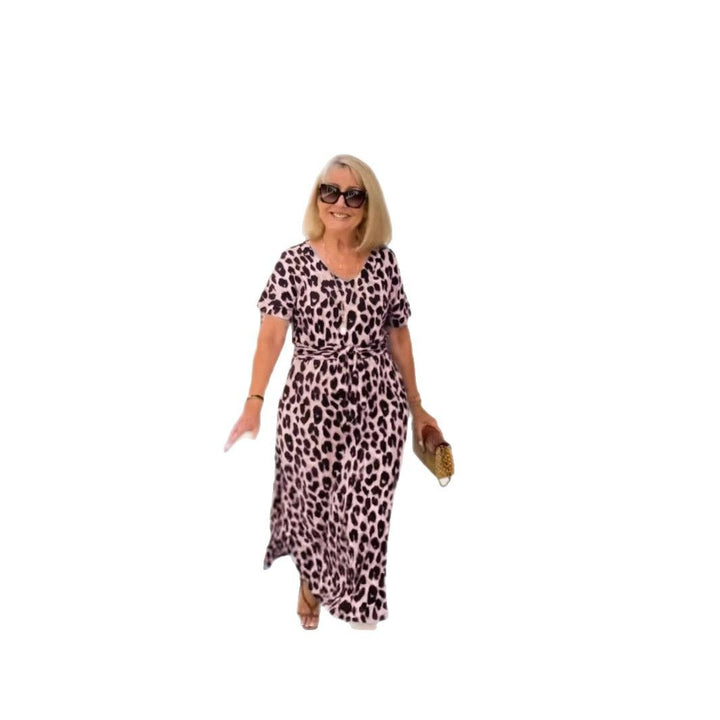Dame Maxikjole med moderne leopardmønster fra Stilla