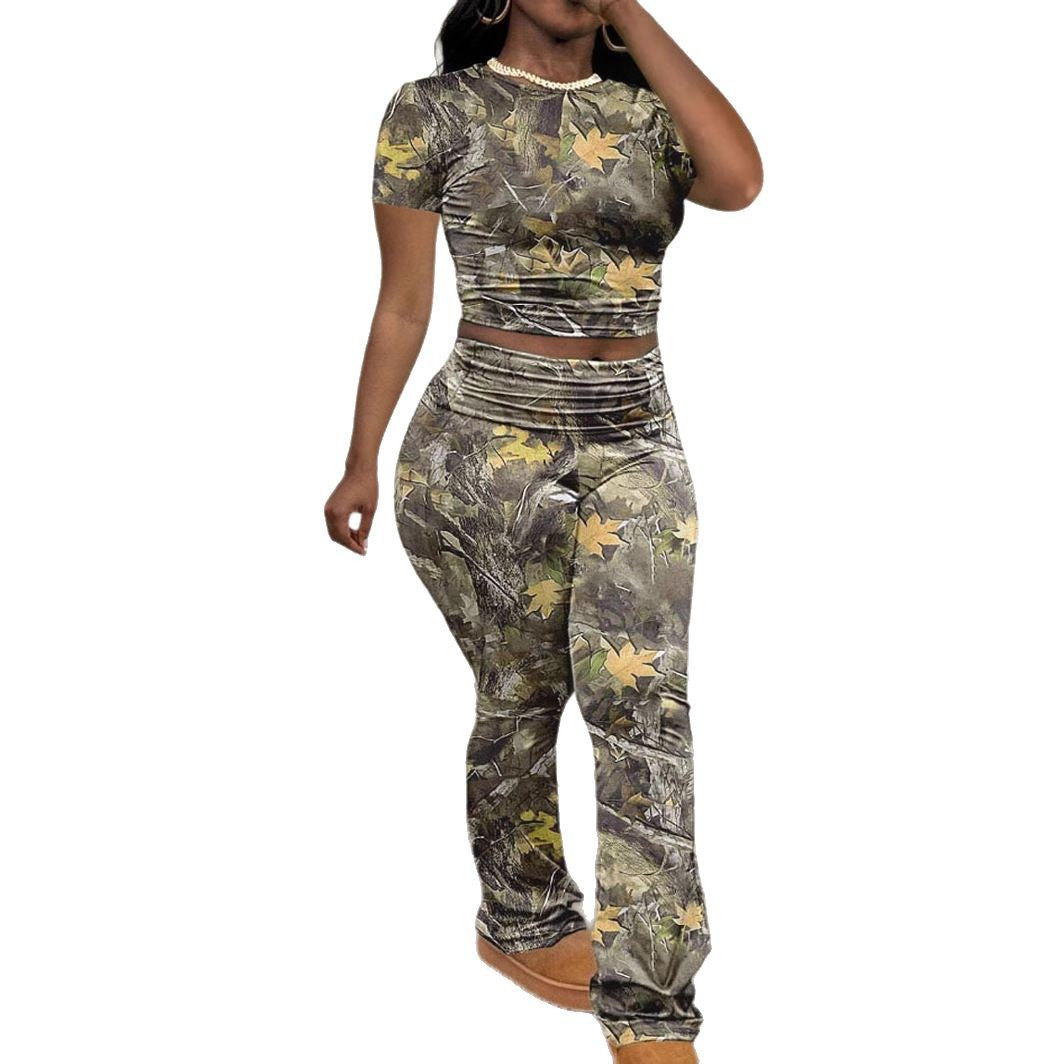 Dame fritids-sæt i camouflage-stil med figurtilpasset snit Stilla