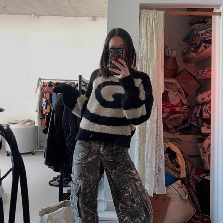 Dame hyggesweater med spiraliseret mønster Stilla
