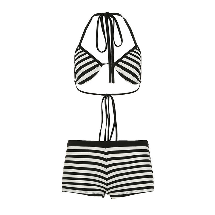 Dame trendy bikini sæt med dybere udskæring og justerbare stropper Skovae