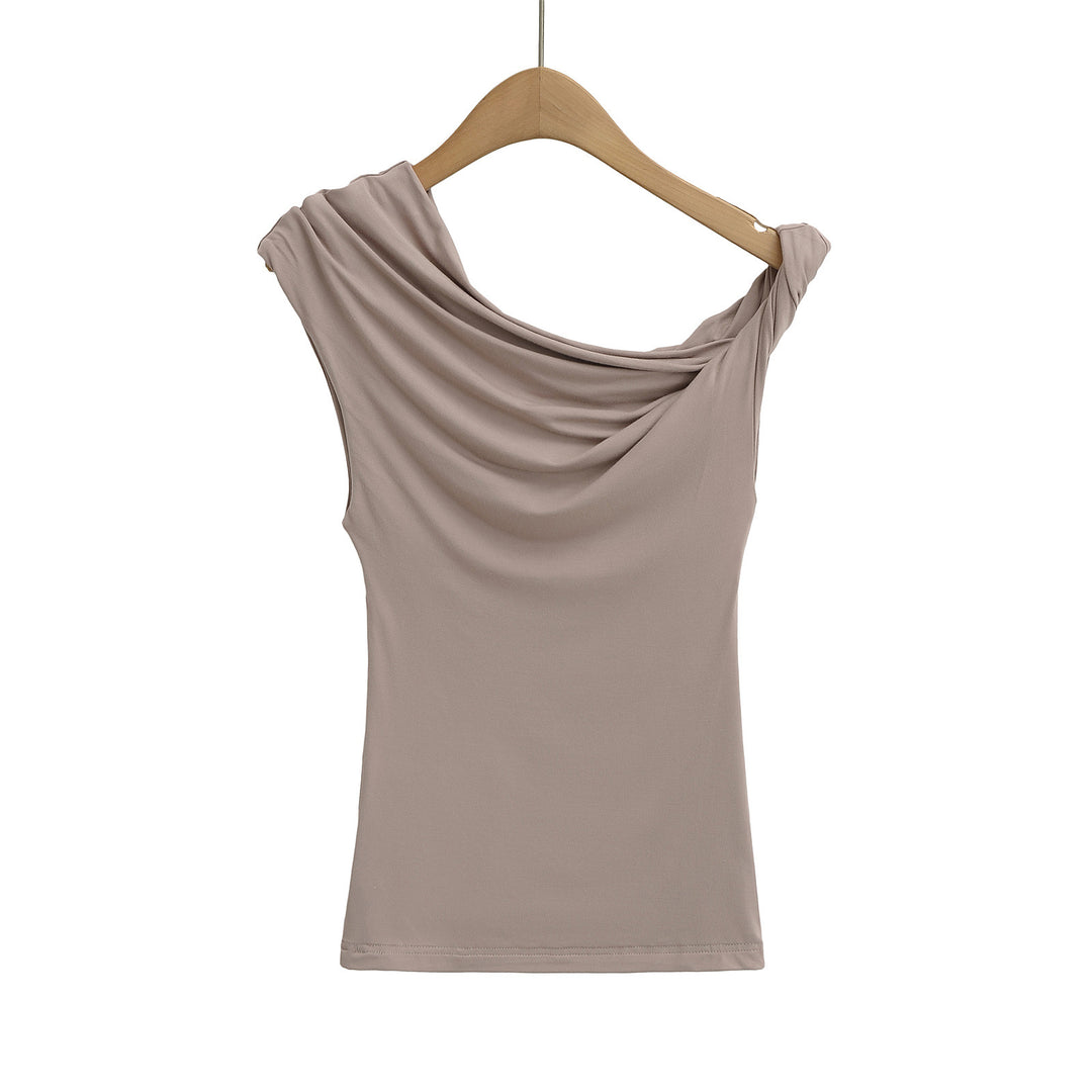 Dameoverdel med asymmetrisk skulderdesign og charmerende draperingseffekt Stilla