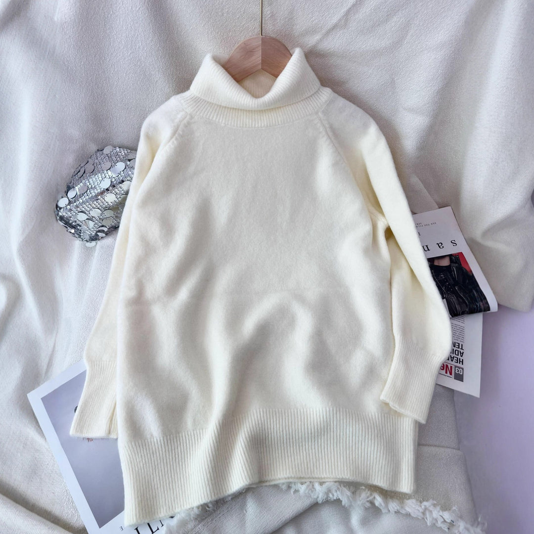 Kvinders sweater med høj krave lavet af blødt cashmere-blend Stilla