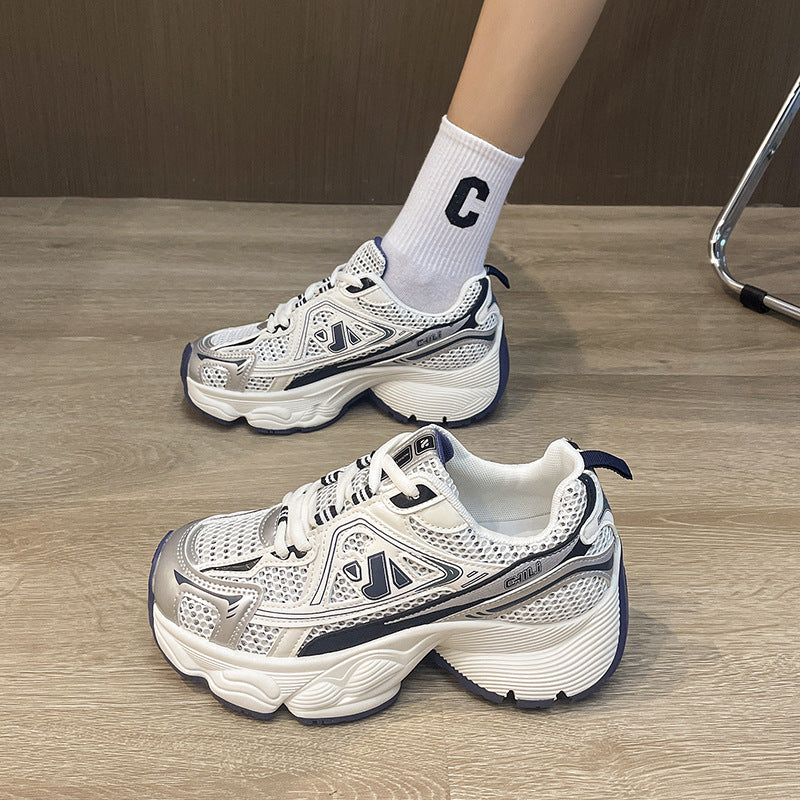 Dame Sporty Fitness Sneakers med åndbar mesh-overflade og stødabsorberende sål Stilla