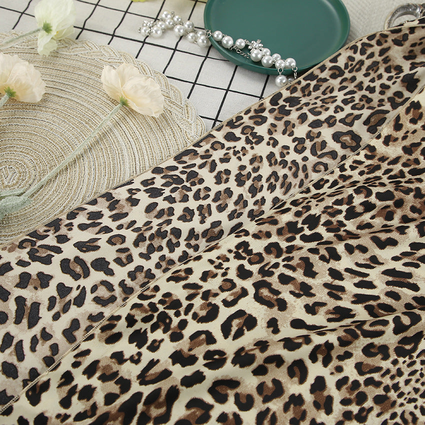 Dame leopardprint crop-top og nederdel sæt med flæser Stilla