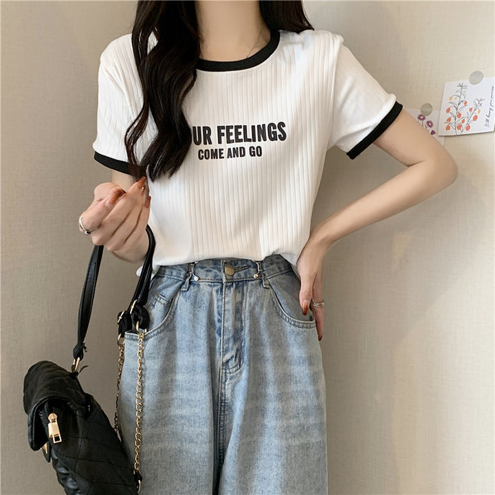 Femme Relaxed Fit Grafik T-Shirt med ribbet tekstur Stilla