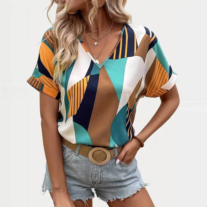 Dame bomulds T-shirt med moderne geometrisk mønster og V-udskæring Stilla
