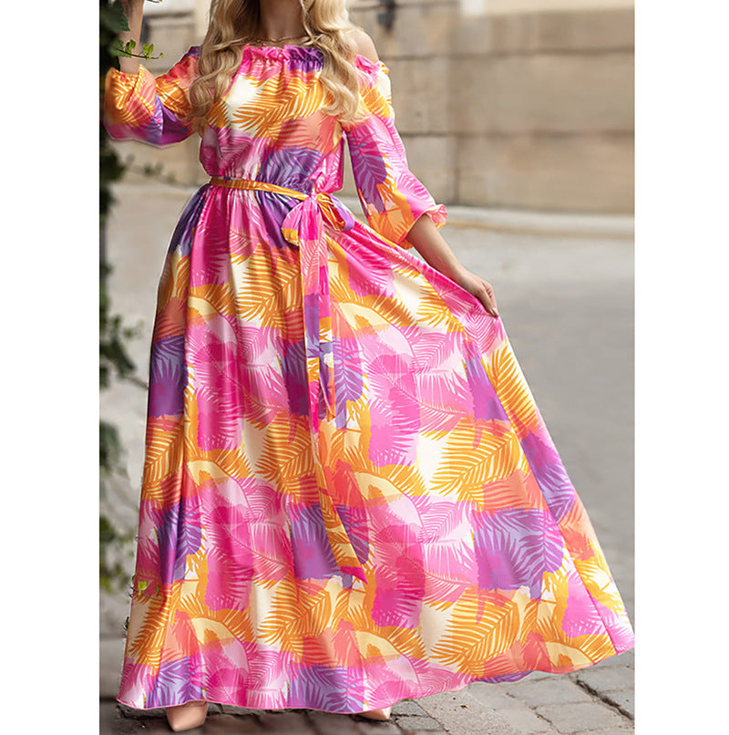 Dame Elegant maxikjole med off-shoulder udskæring og blomstermønster Stilla